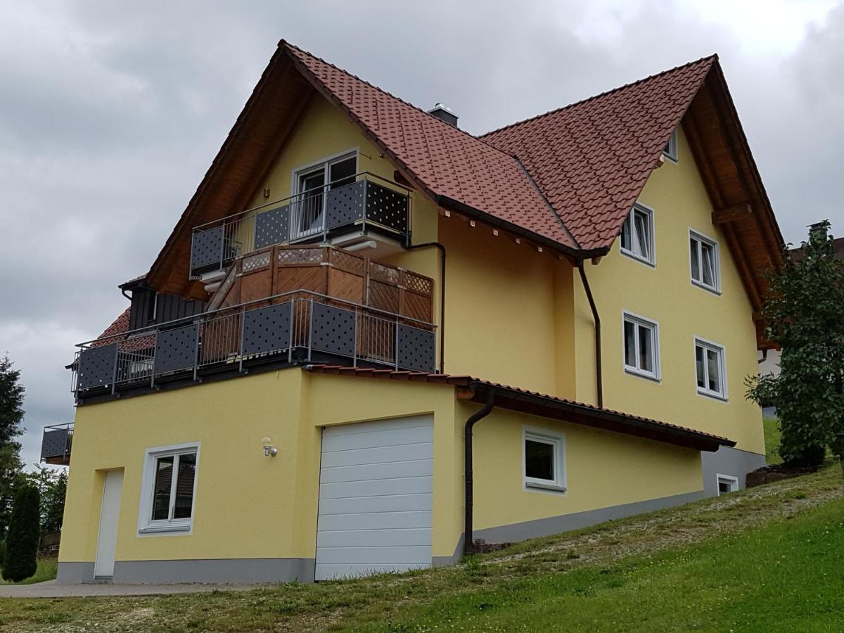 Ferienhaus Seefried バイアースブロン エクステリア 写真